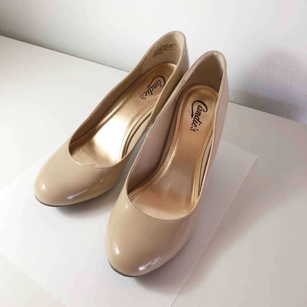 Candie’s Nude Patent Heels Size 8M